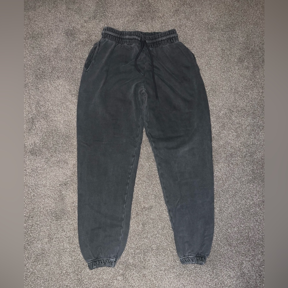Thirty years gray sweatpant